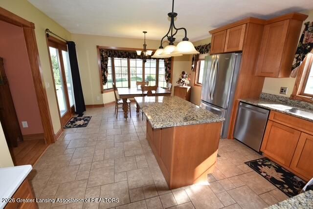 2092 Arch Road, Eaton Rapids, MI 48827