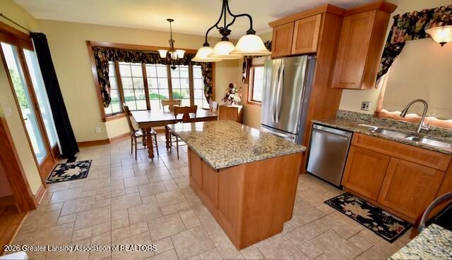 2092 Arch Road, Eaton Rapids, MI 48827