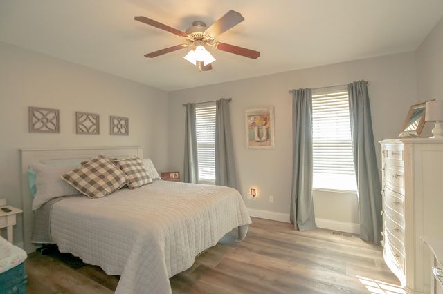 17590 Lawrence 2240, Verona, MO 65769