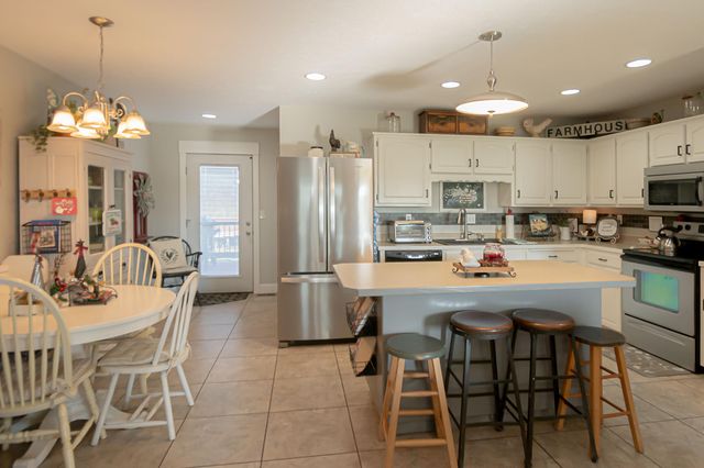 17590 Lawrence 2240, Verona, MO 65769