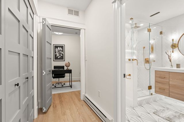 53 Thomas Park 2, Boston, MA 02127