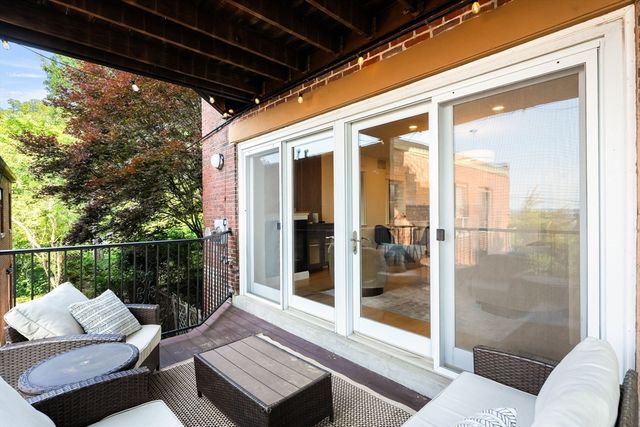 53 Thomas Park 2, Boston, MA 02127