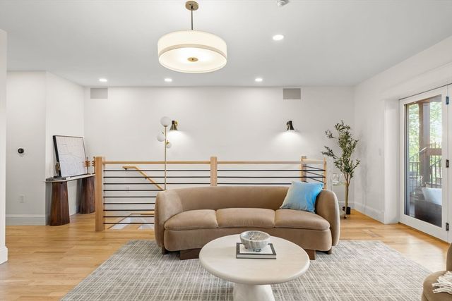 53 Thomas Park 2, Boston, MA 02127