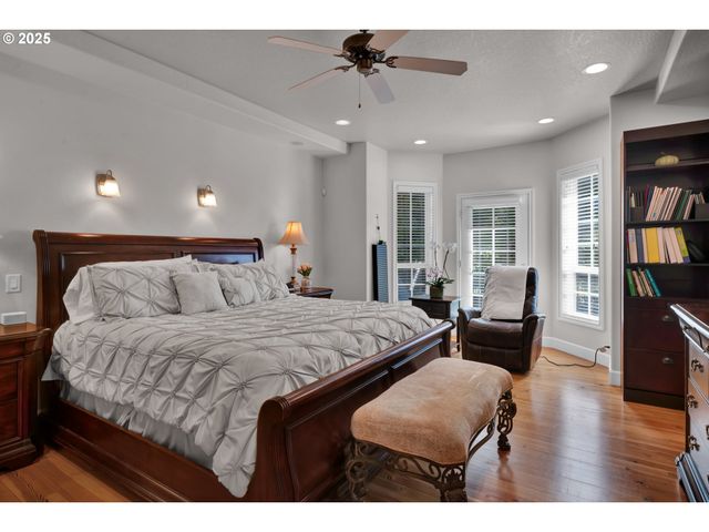 685 ST ANDREWS Loop, Creswell, OR 97426