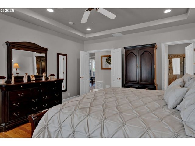 685 ST ANDREWS Loop, Creswell, OR 97426