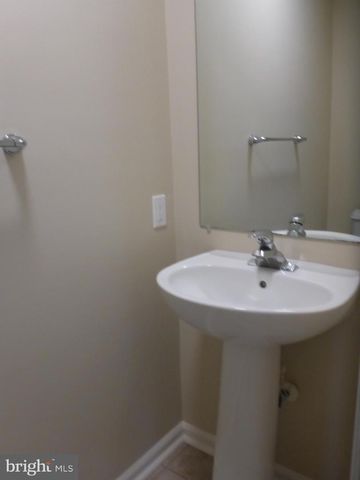 61 SYCAMORE DR, North East, MD 21901