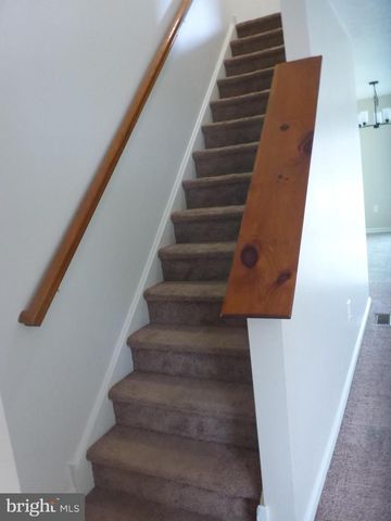61 SYCAMORE DR, North East, MD 21901