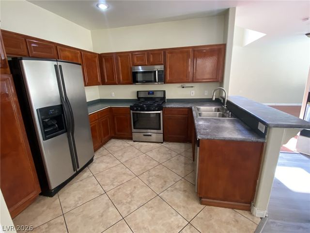 9701 Edifice Avenue, Las Vegas, NV 89117