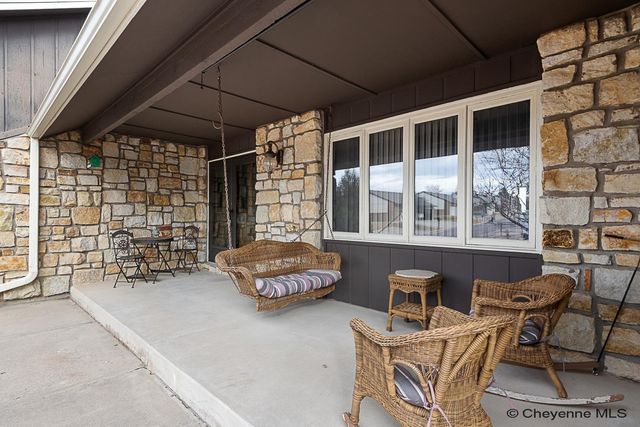 5417 GATEWAY DR, Cheyenne, WY 82009