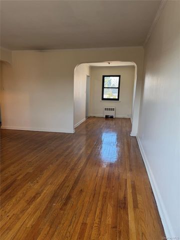 20109 35th Avenue B, Bayside, NY 11361