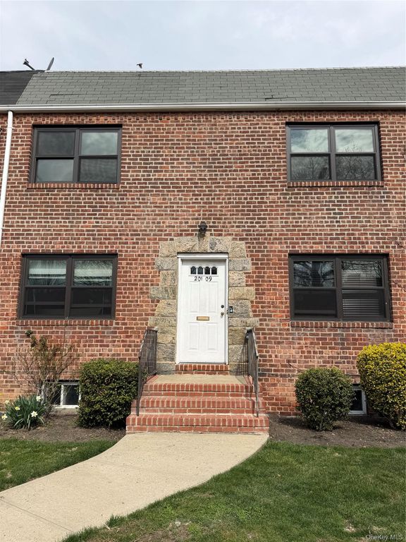 20109 35th Avenue B, Bayside, NY 11361