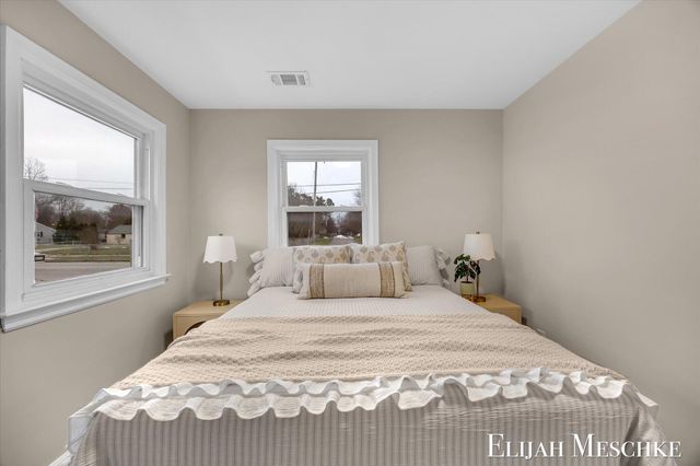 4305 40th Street Sw, Grandville City, MI 49418