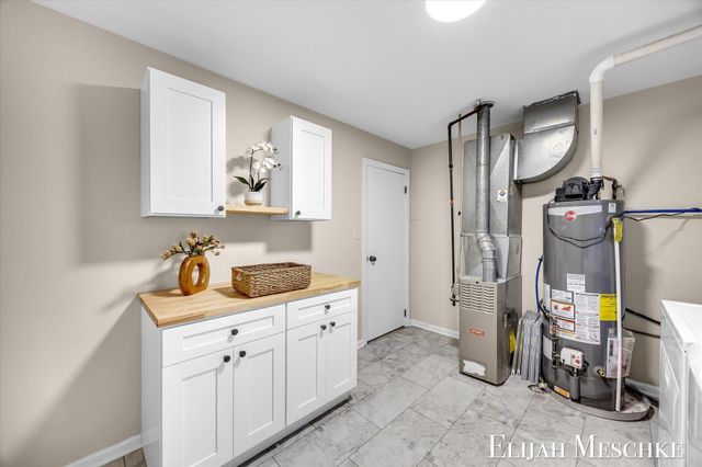 4305 40th Street Sw, Grandville City, MI 49418