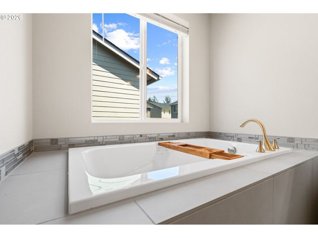 6245 N 86TH Ave, Camas, WA 98607