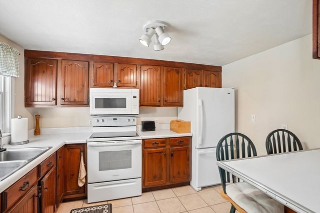 47 Cordaville Rd, Ashland, MA 01721