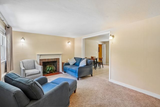 47 Cordaville Rd, Ashland, MA 01721