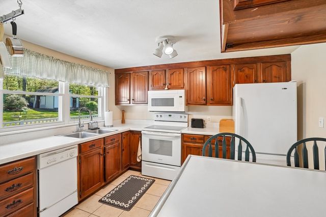 47 Cordaville Rd, Ashland, MA 01721