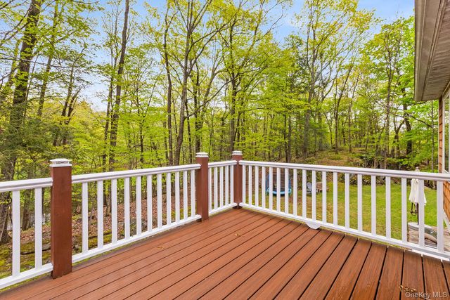 1470 Maiden Lane, Yorktown Heights, NY 10598