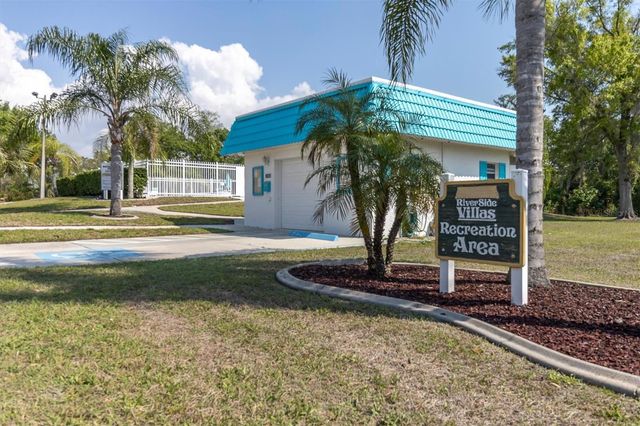 9242 SANTA MONICA WAY, New Port Richey, FL 34655