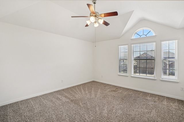 9401 Chuparosa Drive, Fort Worth, TX 76177