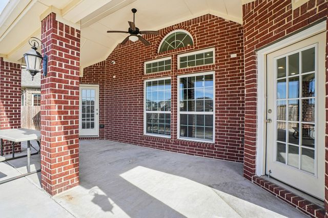 9401 Chuparosa Drive, Fort Worth, TX 76177