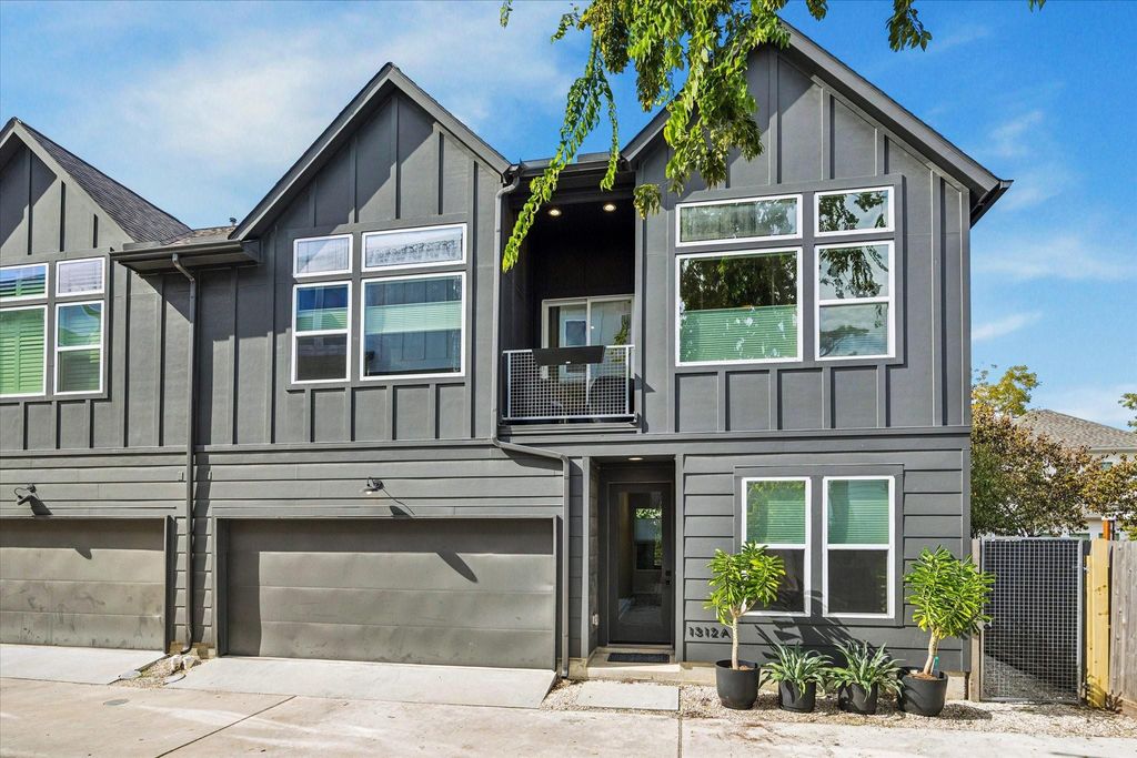 1312 Heslep Street A, Houston, TX 77009