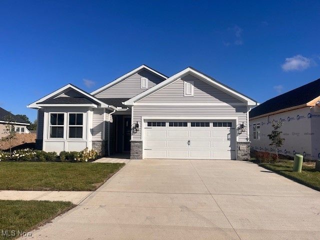 2164 Myla Way, Amherst, OH 44001