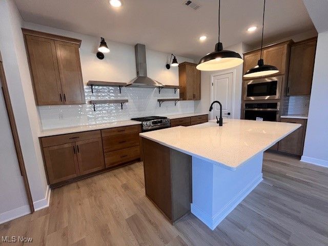 2164 Myla Way, Amherst, OH 44001