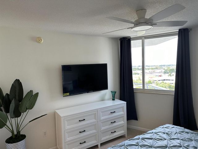 1551 N Flagler Drive 1106, West Palm Beach, FL 33401