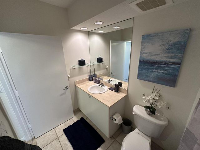 1551 N Flagler Drive 1106, West Palm Beach, FL 33401
