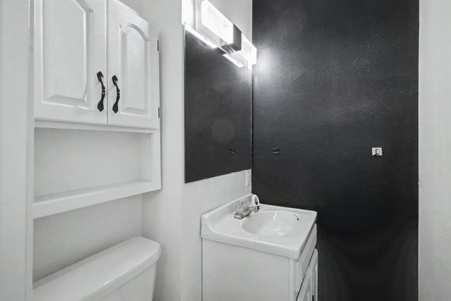 830 Colby, Waterloo, IA 50701