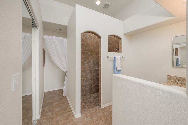 10720 S Fountain Cove, Mohave Valley, AZ 86440