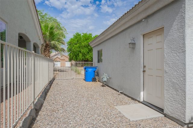 10720 S Fountain Cove, Mohave Valley, AZ 86440