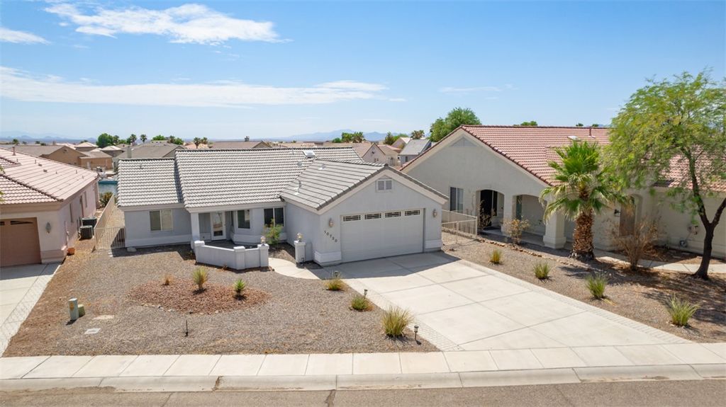 10720 S Fountain Cove, Mohave Valley, AZ 86440