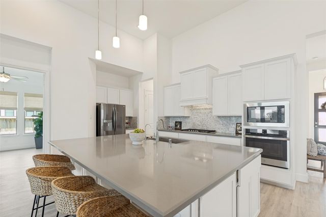 4923 Opal Sunset Court, League City, TX 77573