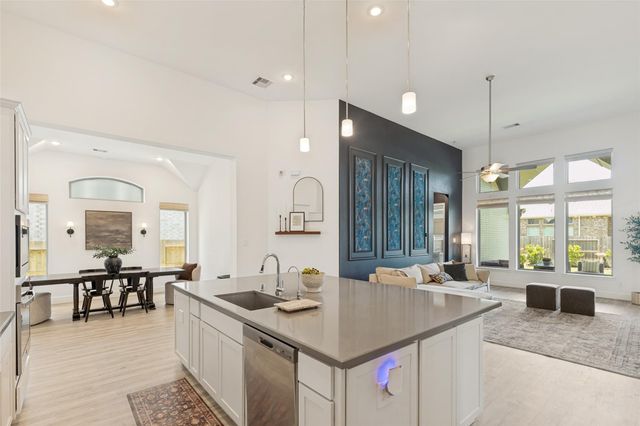 4923 Opal Sunset Court, League City, TX 77573