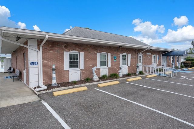 5107 PARK LAKE DRIVE N, Pinellas Park, FL 33782