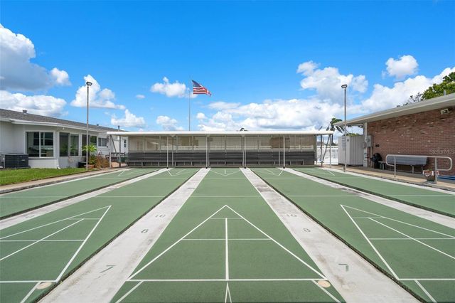 5107 PARK LAKE DRIVE N, Pinellas Park, FL 33782