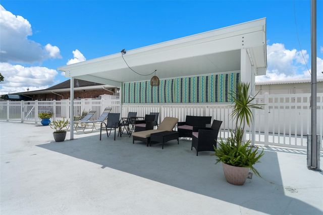 5107 PARK LAKE DRIVE N, Pinellas Park, FL 33782