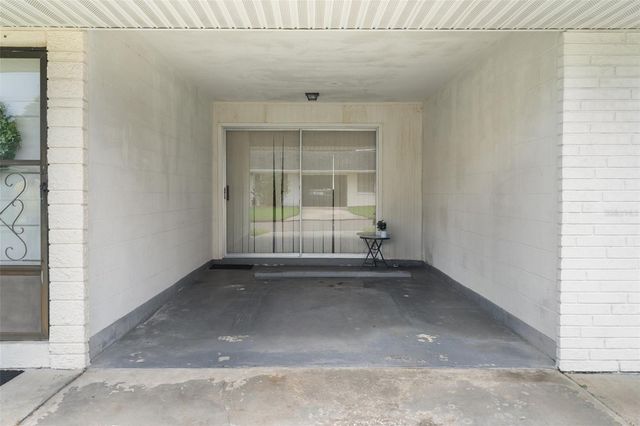 5107 PARK LAKE DRIVE N, Pinellas Park, FL 33782