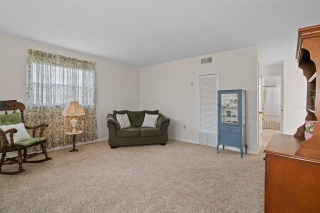 5107 PARK LAKE DRIVE N, Pinellas Park, FL 33782