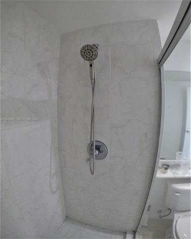 2775 NE 187th St 506, Aventura, FL 33180