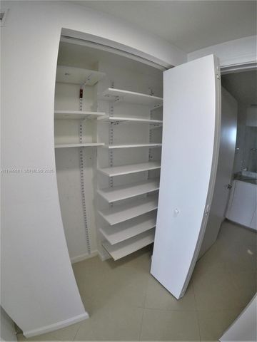 2775 NE 187th St 506, Aventura, FL 33180