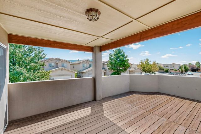 7335 Dancing Eagle Avenue NE, Albuquerque, NM 87113
