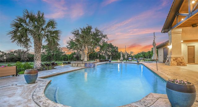 600 County Road 257, Liberty Hill, TX 78642