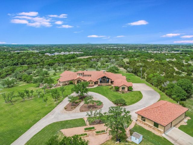 600 County Road 257, Liberty Hill, TX 78642