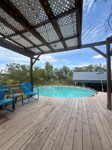 221 Winding Way RD, Marble Falls, TX 78654