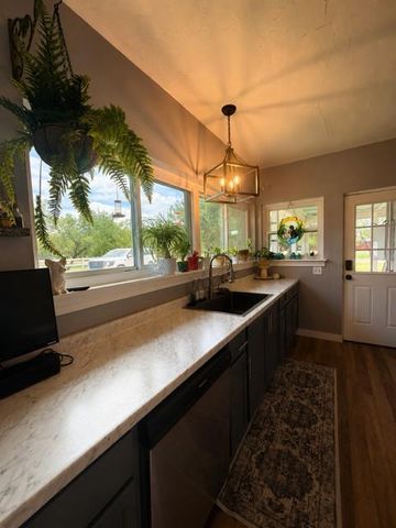221 Winding Way RD, Marble Falls, TX 78654