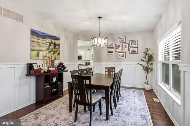 6 POLO CT, Cherry Hill, NJ 08003