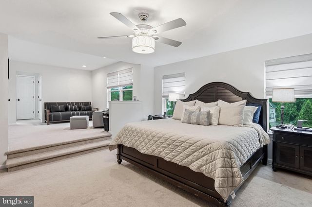 6 POLO CT, Cherry Hill, NJ 08003
